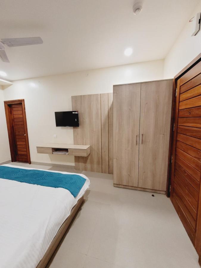Hotel Ananda Kashi Varanasi Bagian luar foto