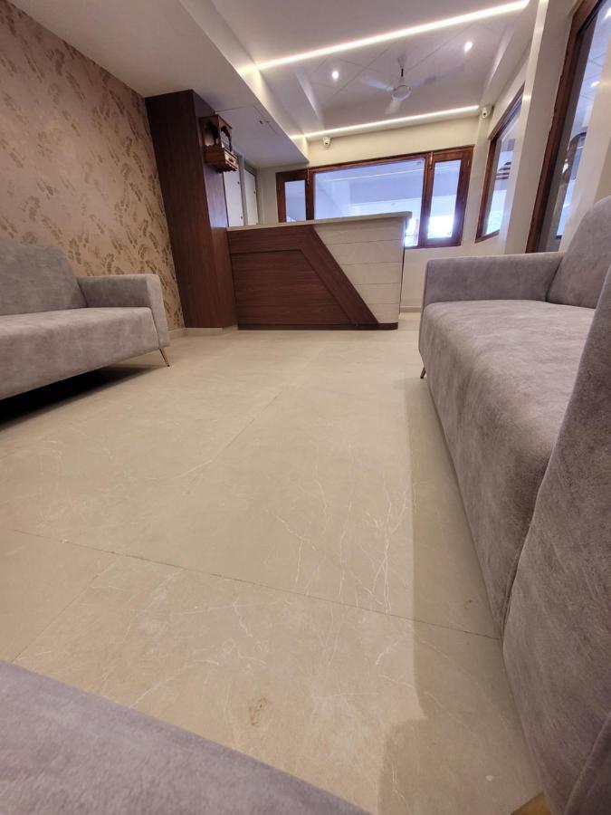 Hotel Ananda Kashi Varanasi Bagian luar foto